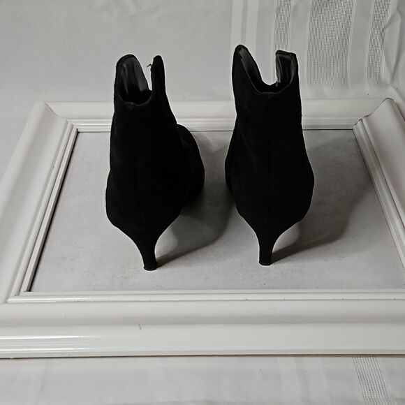 H & M black faux suede ankle boots size 40/US 8. 5 - Picture 4 of 10